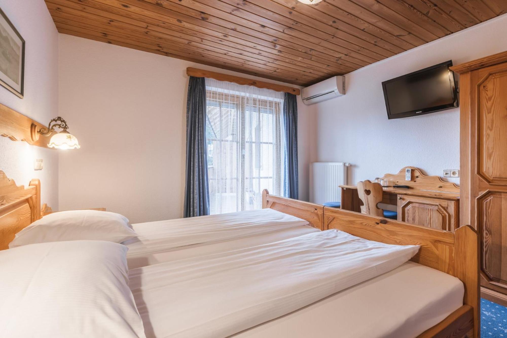 Garni Hotel Berc Блед Экстерьер фото
